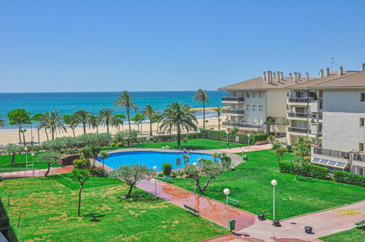 Golf A Bjos 9 Only Families Apartment Cambrils Exterior photo