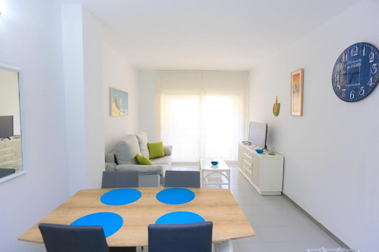 Golf A Bjos 9 Only Families Apartment Cambrils Exterior photo