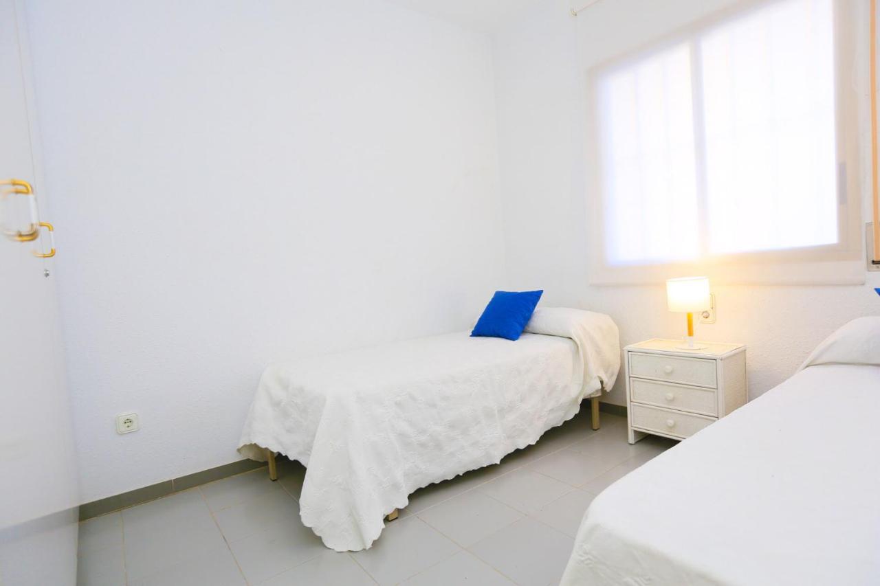 Golf A Bjos 9 Only Families Apartment Cambrils Exterior photo